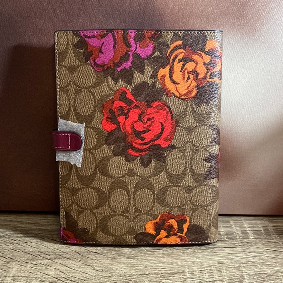 Coach Floral Notebook NWT - Picture 2 of 8